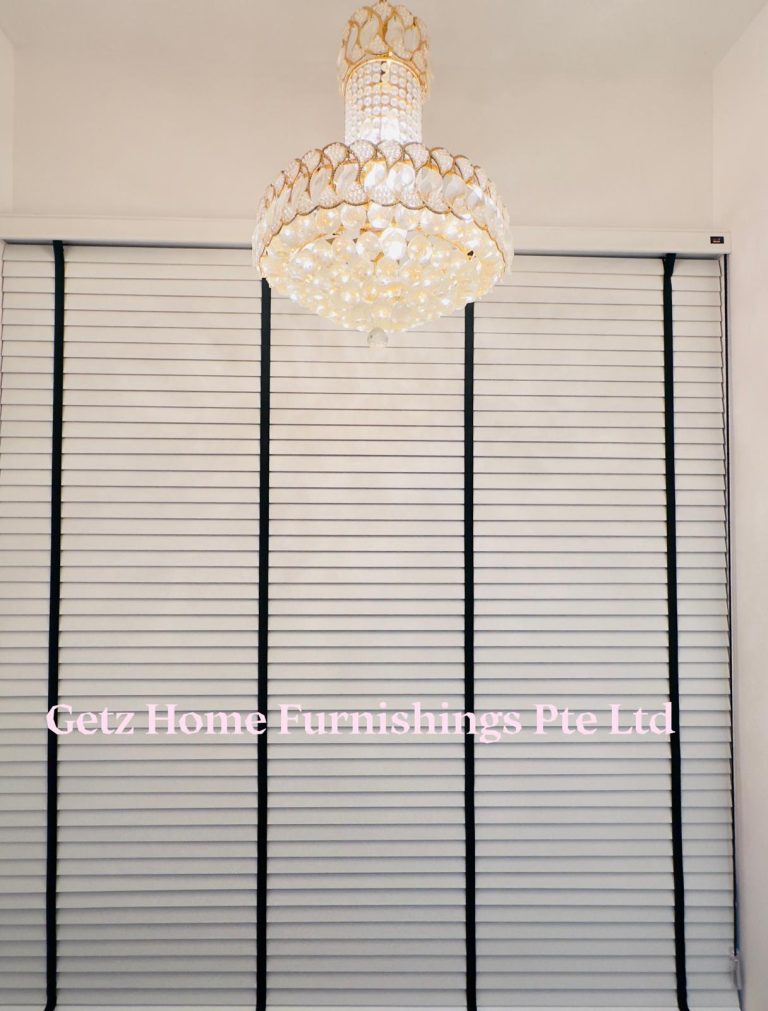 Venetian blinds